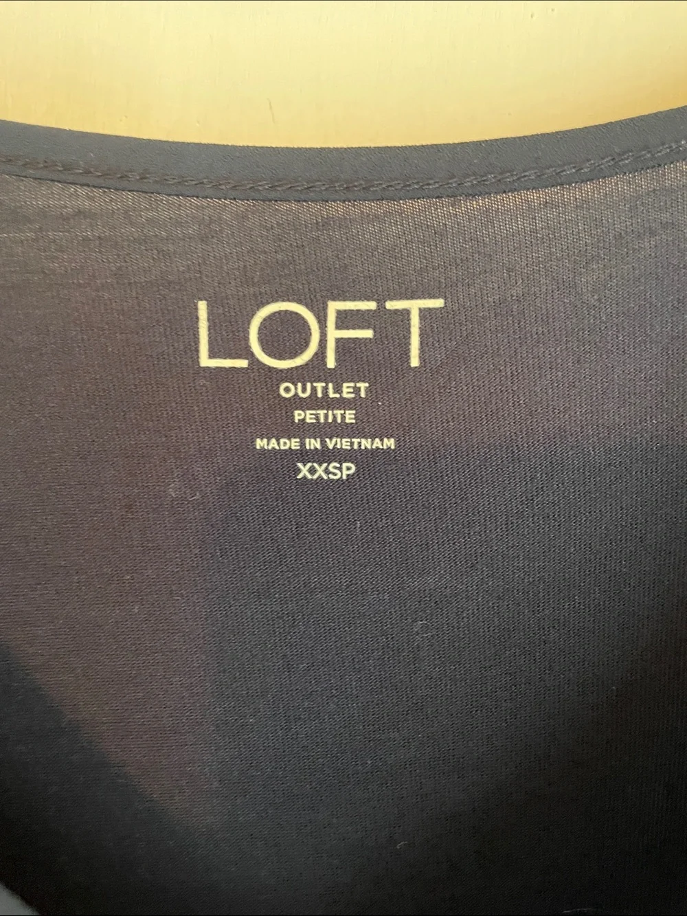 LOFT Navy V-Neck Short Sleeve Blouse XXSP - Picture 4 of 5